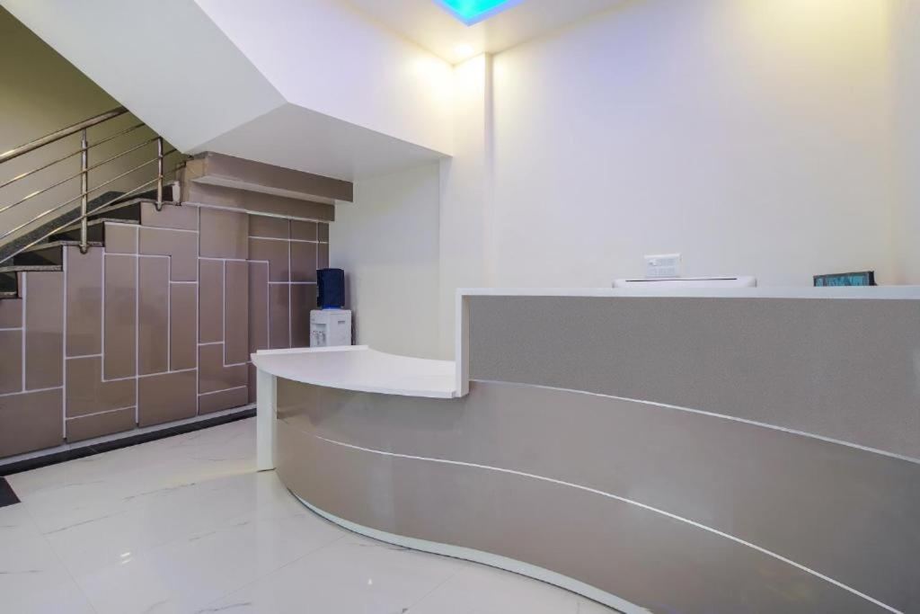 Hotel Classic Paradise 新德里 外观 照片