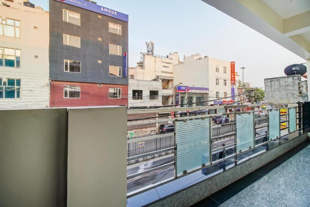 Hotel Classic Paradise 新德里 外观 照片